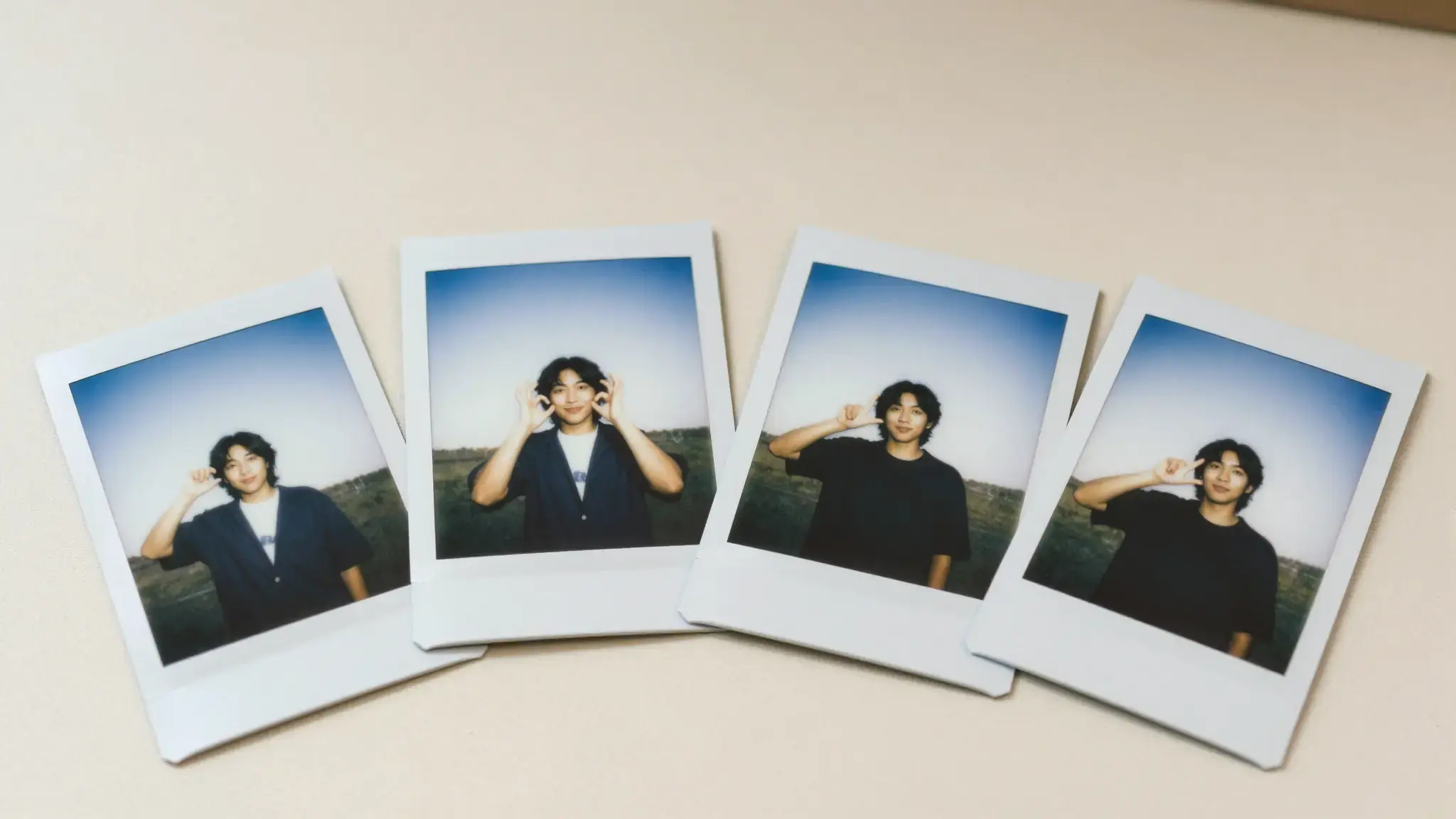 Vista previa de Poses Polaroid